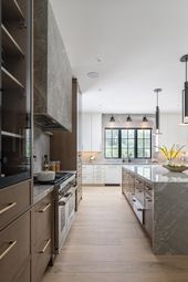 96a6b8a5a69e21c50bd487f3b1a63e07